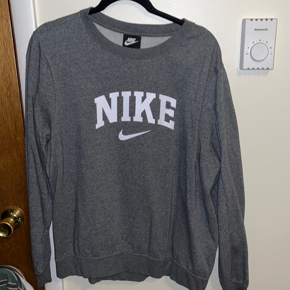 nike pullover